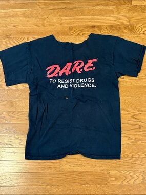 DARE | Black Classic D.A.R.E. T-Shirt Cut Scoopneck Custom Back Size Medium